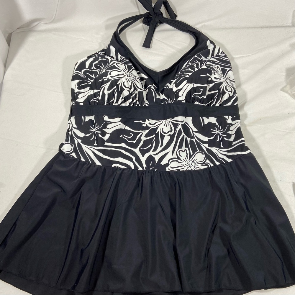 Merona Black and White Floral One Piece Swimsuit
